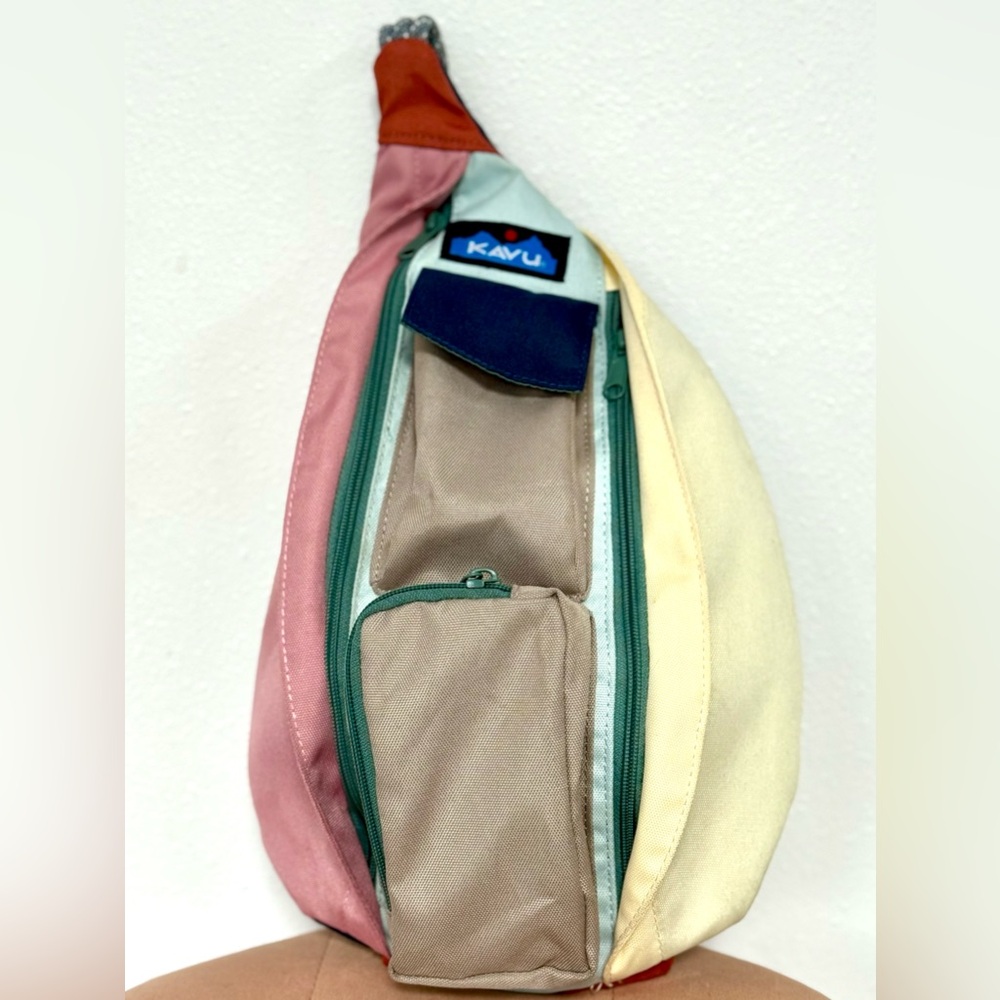 Kavu Remix Colorblock Rope Sling Bag GREAT condition - Picture 2 of 5